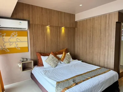 Camera doppia con balcone — Condo Minium Patong Phuket